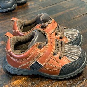 Carters boys toddlers low boot